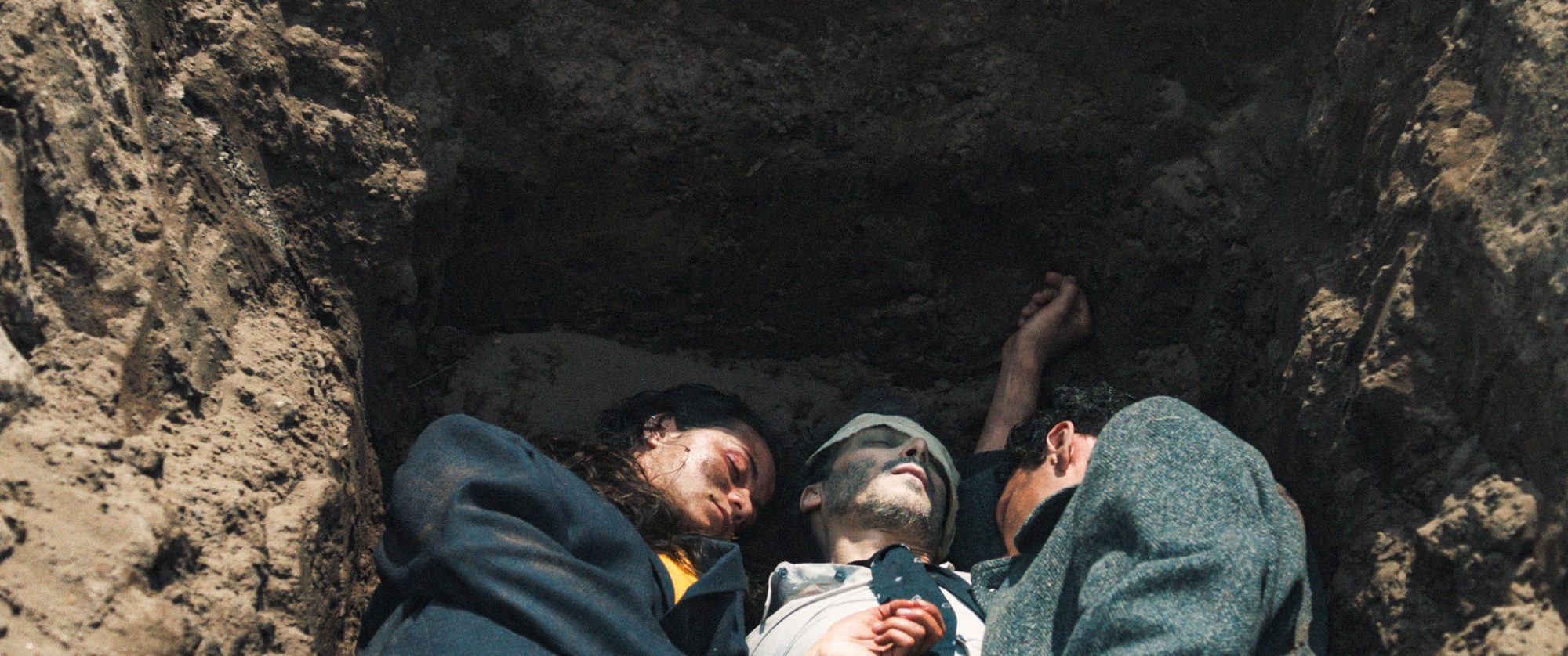 STILL 10082223_VOLVER_CC